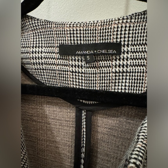 Amanda & Chelsea Blazer Jacket - Picture 3 of 4